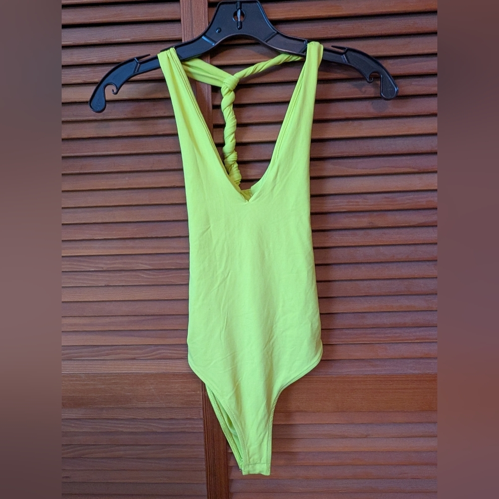 ZARA 💚 Neon Green Bodysuit